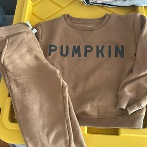 Little Co. 5T Pumpkin sweatshirt and joggers